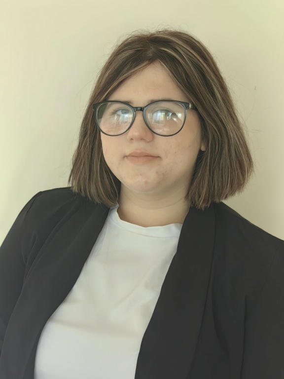 Зиновьева Светлана Александровна.